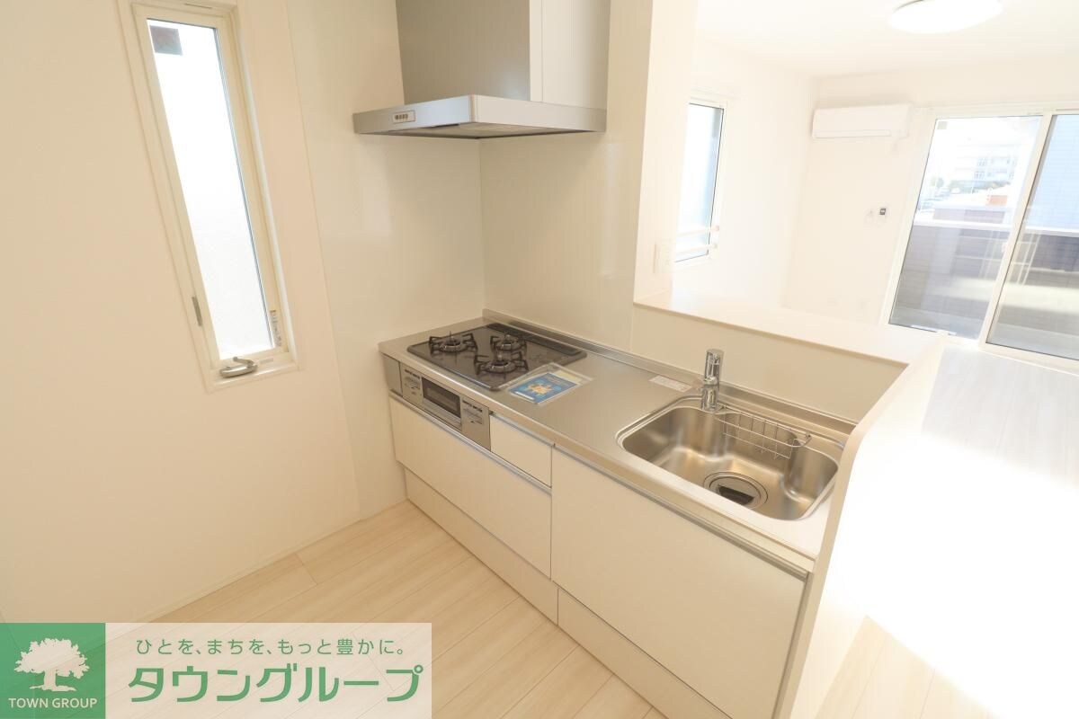 オークリーフ三郷 B棟の物件内観写真