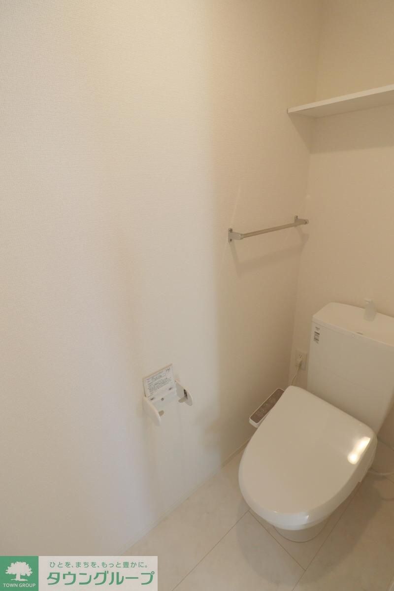 オークリーフ三郷 B棟の物件内観写真