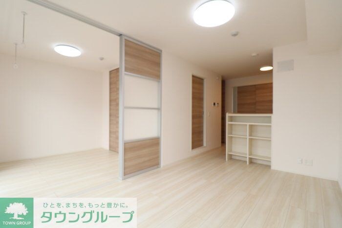 オークリーフ三郷 B棟の物件内観写真