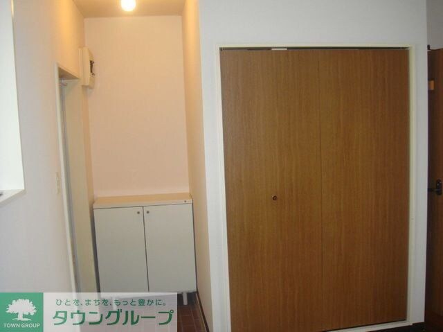 ヴィアーレヤマザキAの物件内観写真