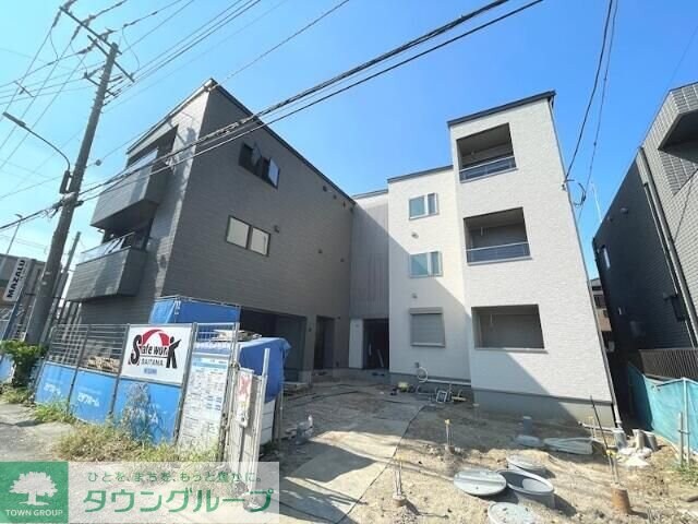 Elegante Serenoの物件外観写真