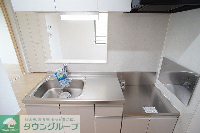 ルミエールBの物件内観写真