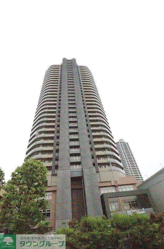 ザ・ファーストタワーの物件外観写真