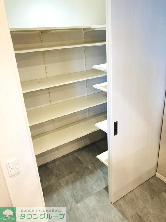 ザ・ファーストタワーの物件内観写真