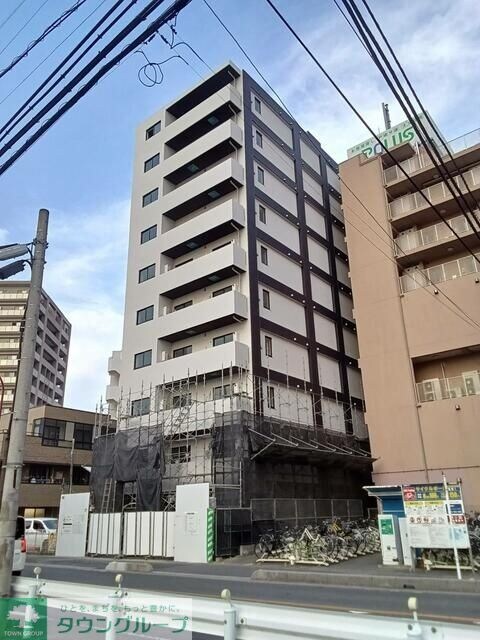 フェリチタ越谷駅前の物件外観写真