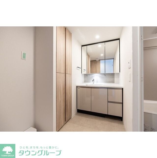 グランカーサ川口青木町公園の物件内観写真