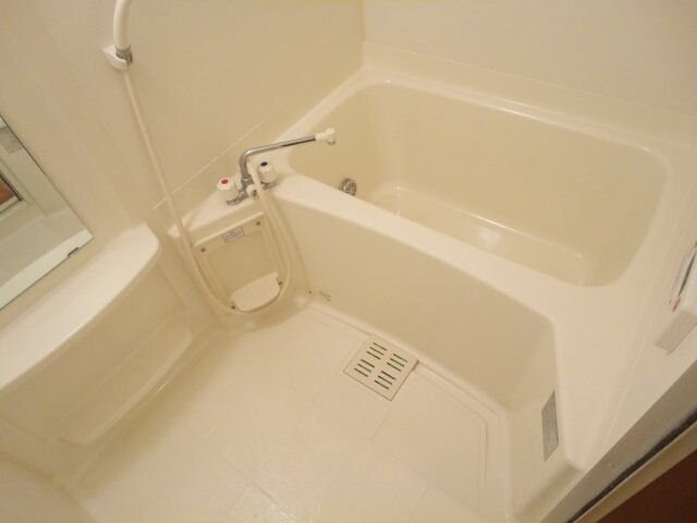 ガーデンヒルズNAKAYAMA参番館の物件内観写真