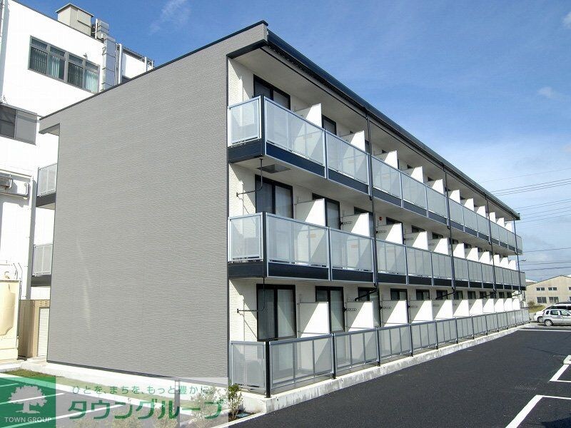 レオパレスハッピーブリッジの物件外観写真