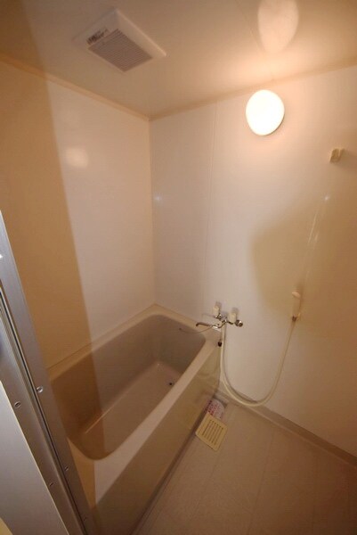 エステート山崎の物件内観写真