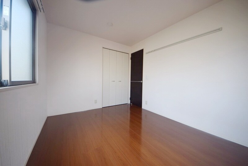シュエット赤山 IIIの物件内観写真