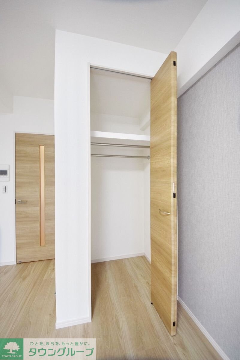 REXZY西川口AZIIIの物件内観写真