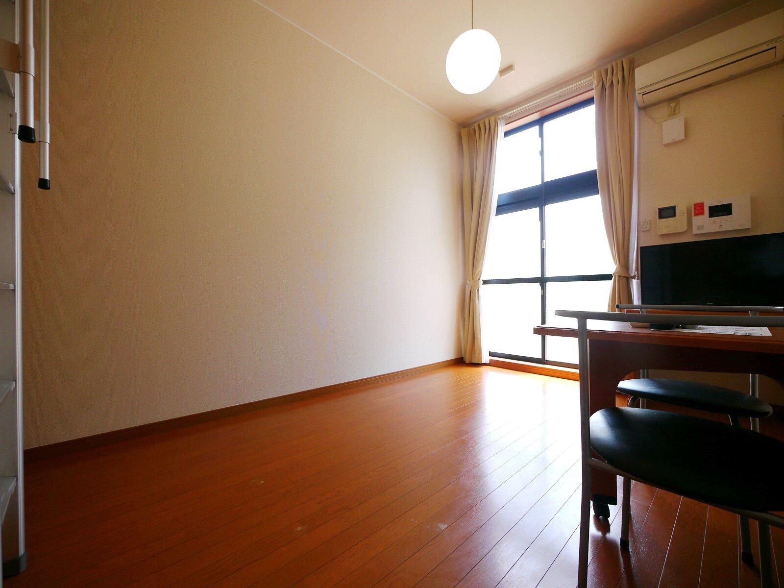 レオパレスエトワール 栄町の物件内観写真