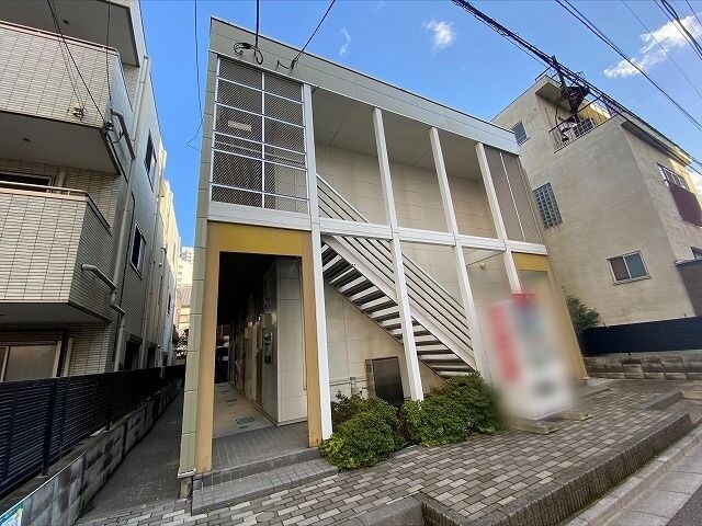 レオパレスSHIMIZUレジデンスの物件外観写真