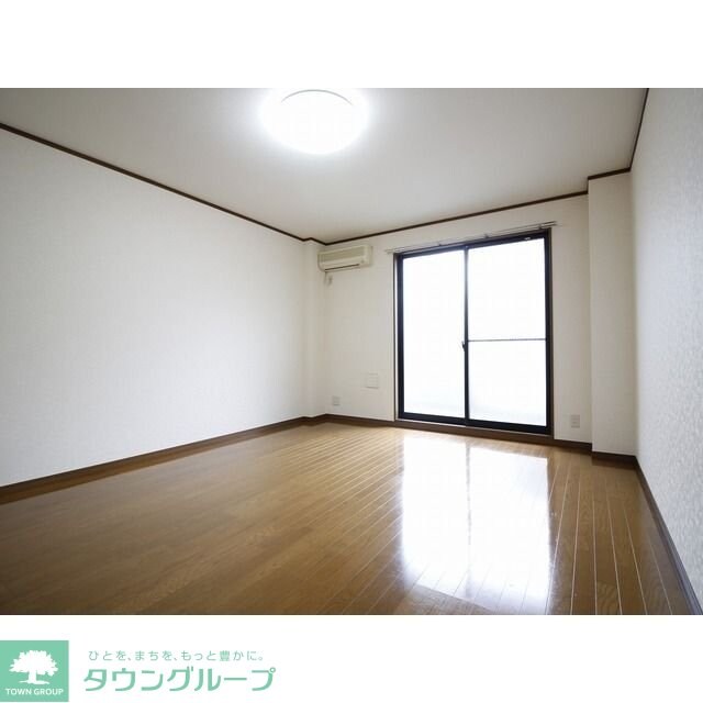 アンプルール フェール Surieの物件内観写真