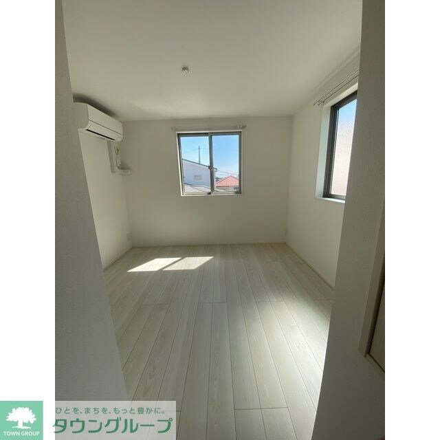 Kolet東大成町#03の物件内観写真