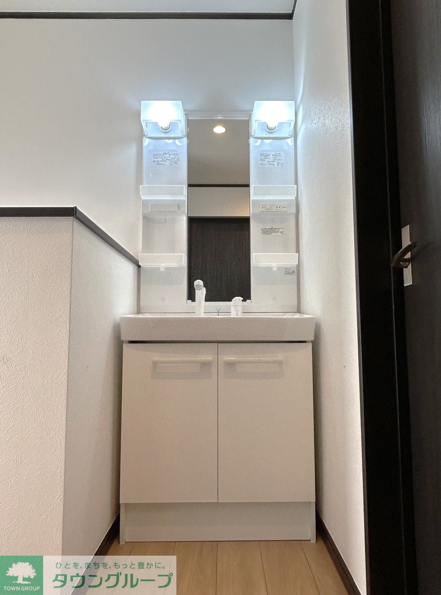 坂下町3丁目戸建の物件内観写真