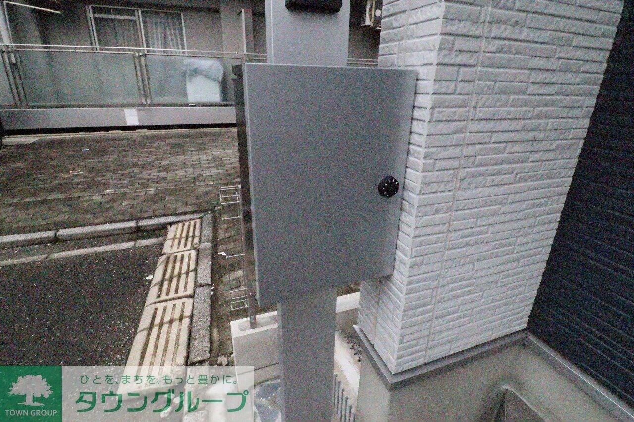 浦和区針ヶ谷4丁目戸建の物件内観写真