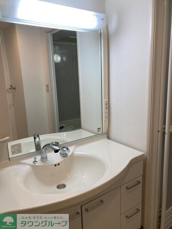 コスモパーク戸田弐番館の物件内観写真