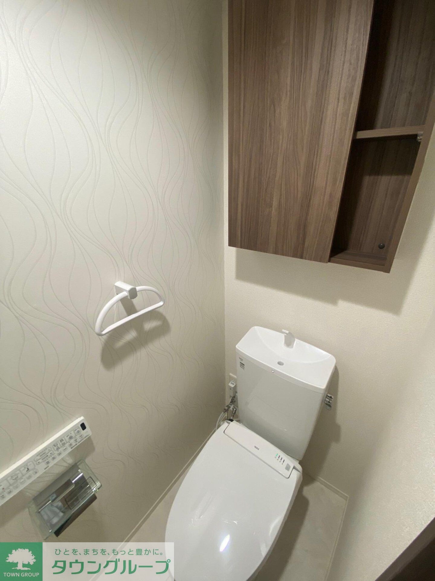 ノーブルラフィネ白幡の物件内観写真