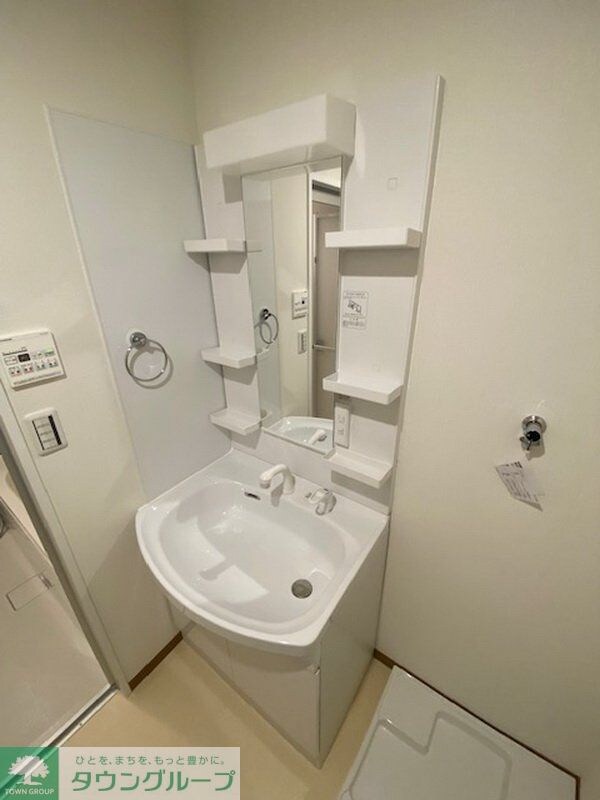 コントレイルIIの物件内観写真