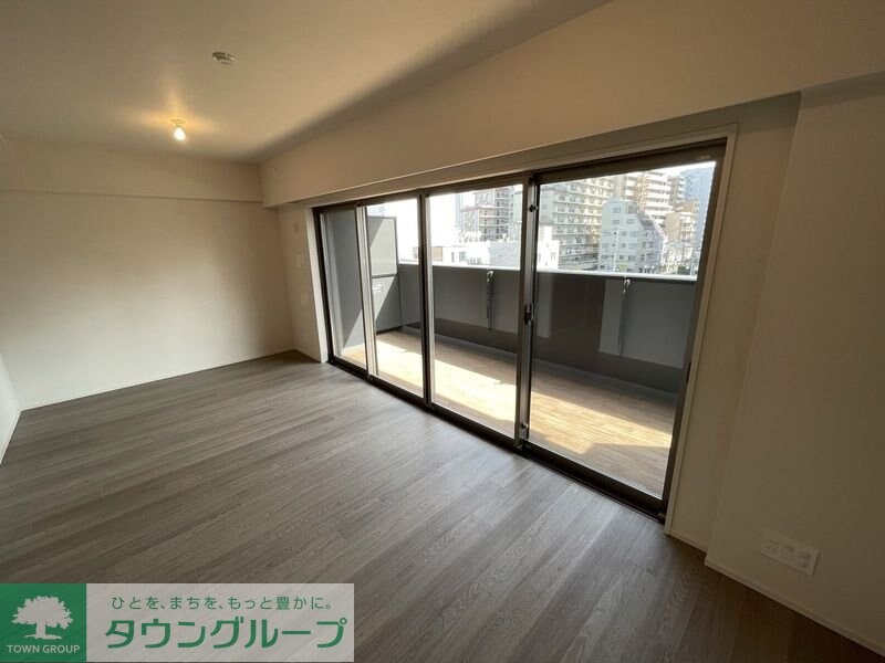 レーベン川口グランアートの物件内観写真