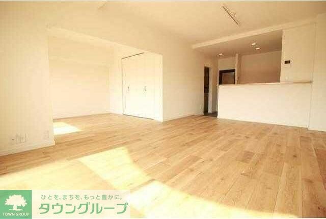 鷲崎ガーデンシャトレの物件内観写真