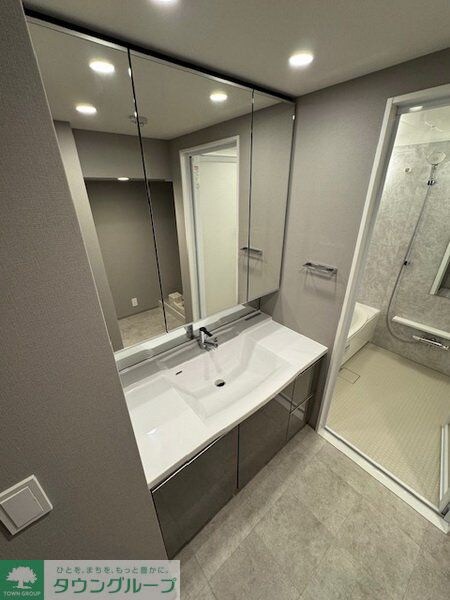 ロイヤルパークス赤羽ノースの物件内観写真