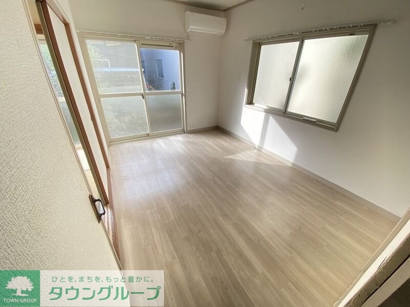 ウイングAの物件内観写真