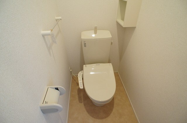 ルミエールAの物件内観写真