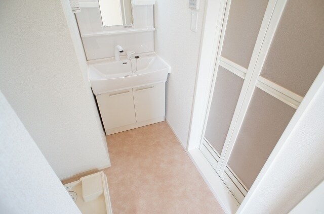 ルミエールAの物件内観写真