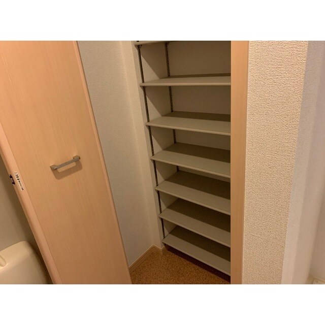 F・Pクレストクワットロの物件内観写真