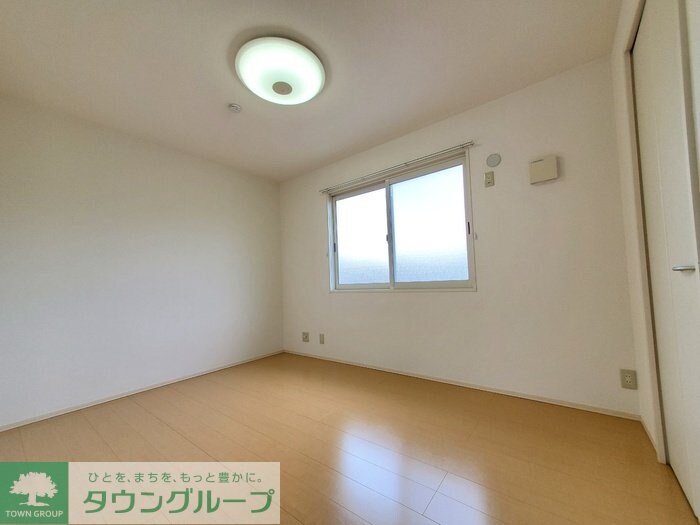 ウィスタリア Fの物件内観写真