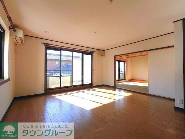 植竹町戸建 2階の物件内観写真