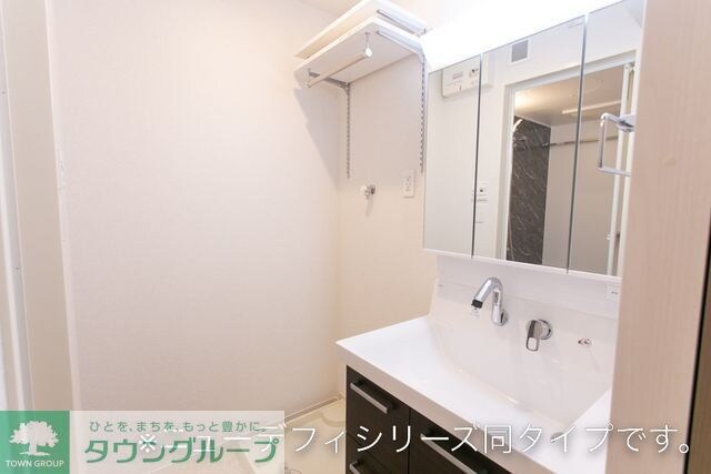 ラ・プロムナードIIIの物件内観写真