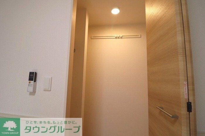 コンフォールの物件内観写真