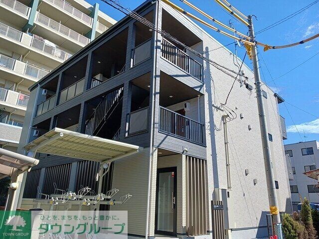 ブリラーレの物件外観写真