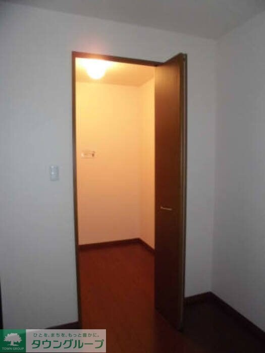 ヴィクトワール Iの物件内観写真