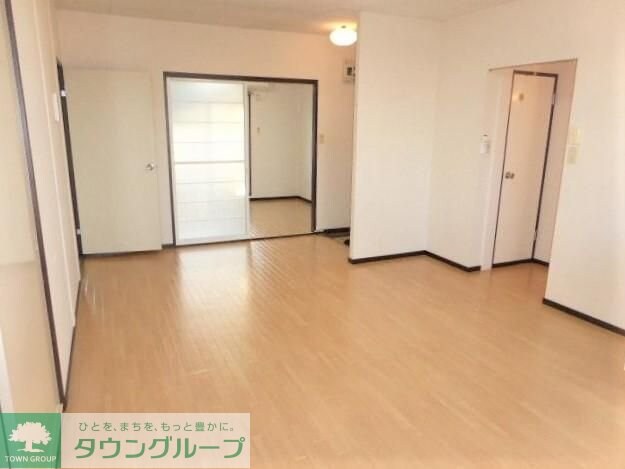 パナサンビューハイツ A棟の物件内観写真