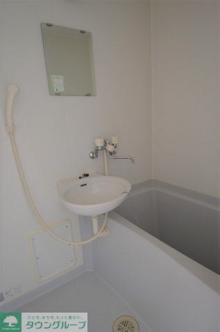 メゾンモデルノパドレの物件内観写真