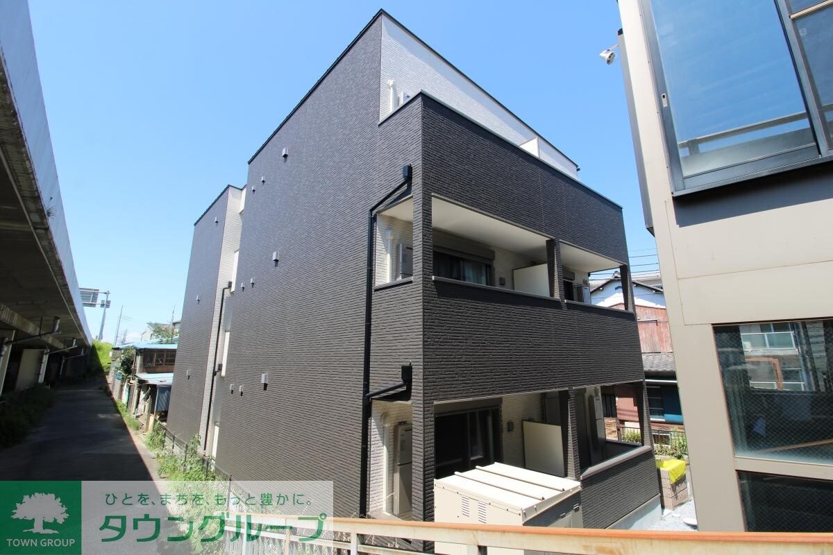 ジーメゾン西岩槻の物件外観写真