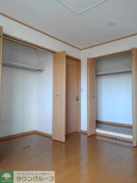 ヴィラ・プロヴァンスAの物件内観写真