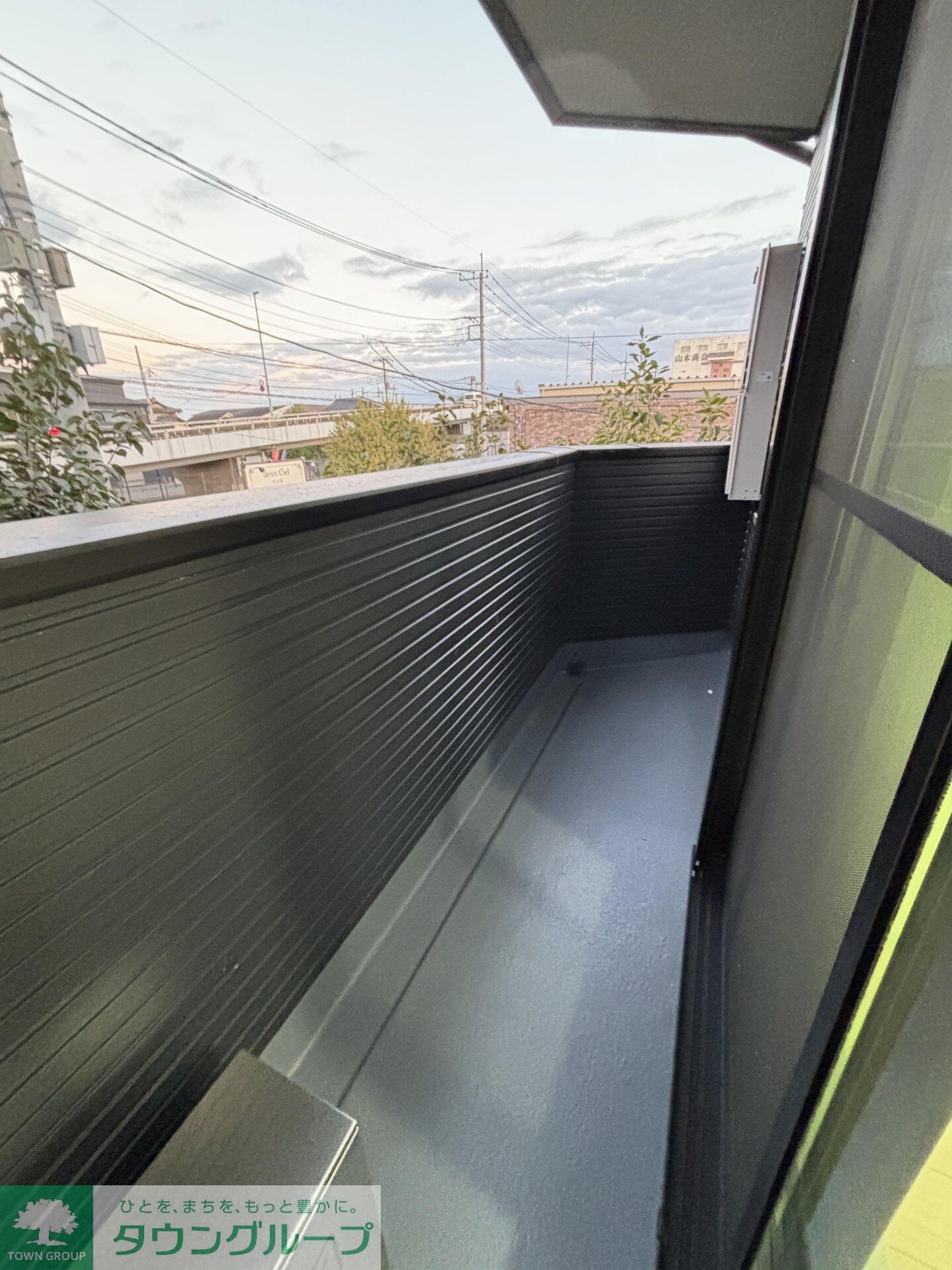 ミッドタウン原市の物件内観写真