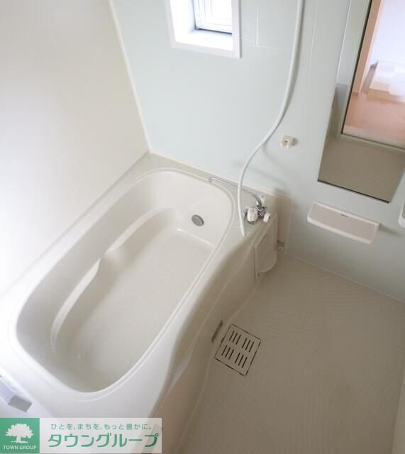 レジェンドVIIIの物件内観写真