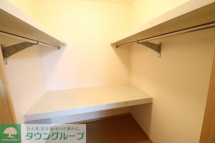 リビングタウン三橋の物件内観写真