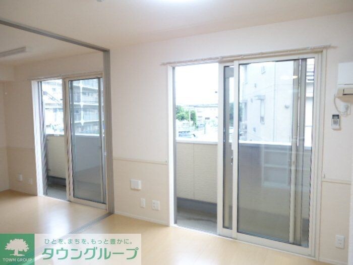 リビングシティ IIIの物件内観写真