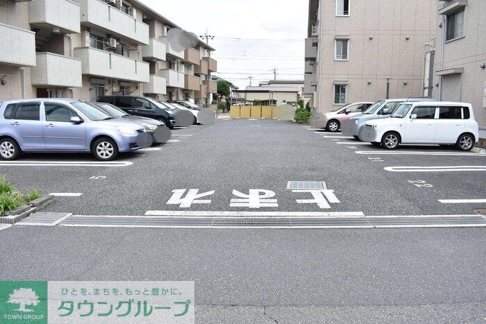 リビングシティ IIIの物件内観写真