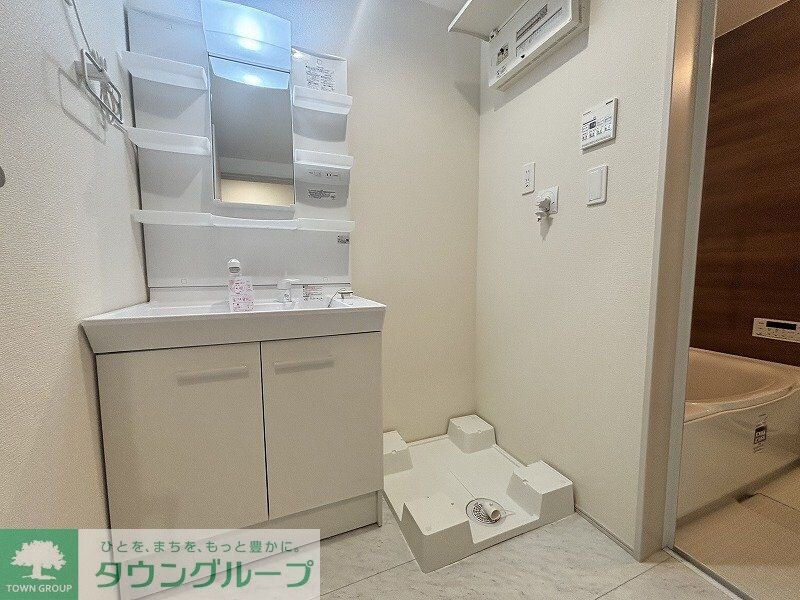 ガレージハウス久喜青毛の物件内観写真