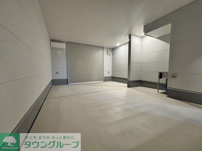 ガレージハウス久喜青毛の物件内観写真