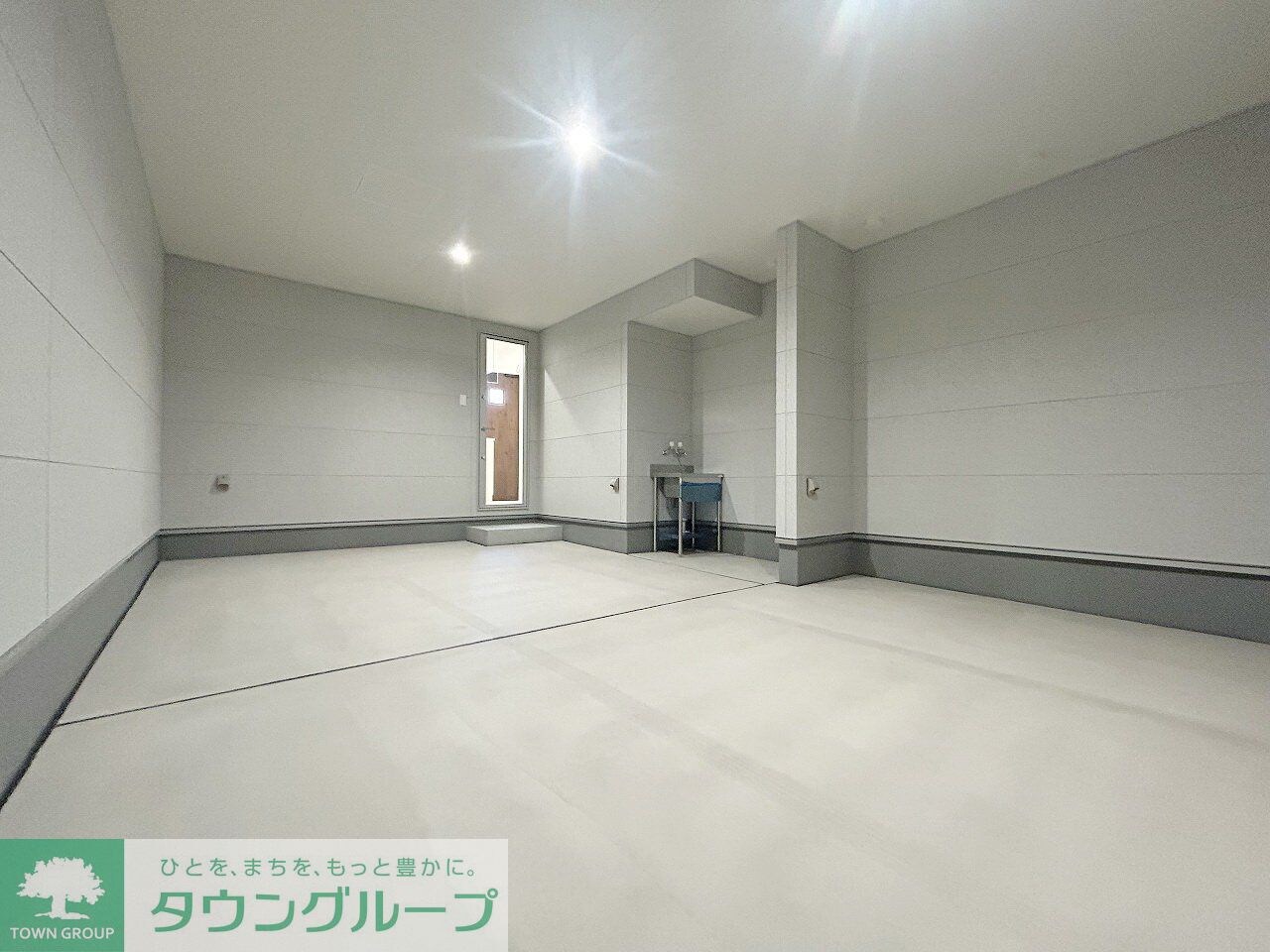 ガレージハウス久喜青毛の物件内観写真