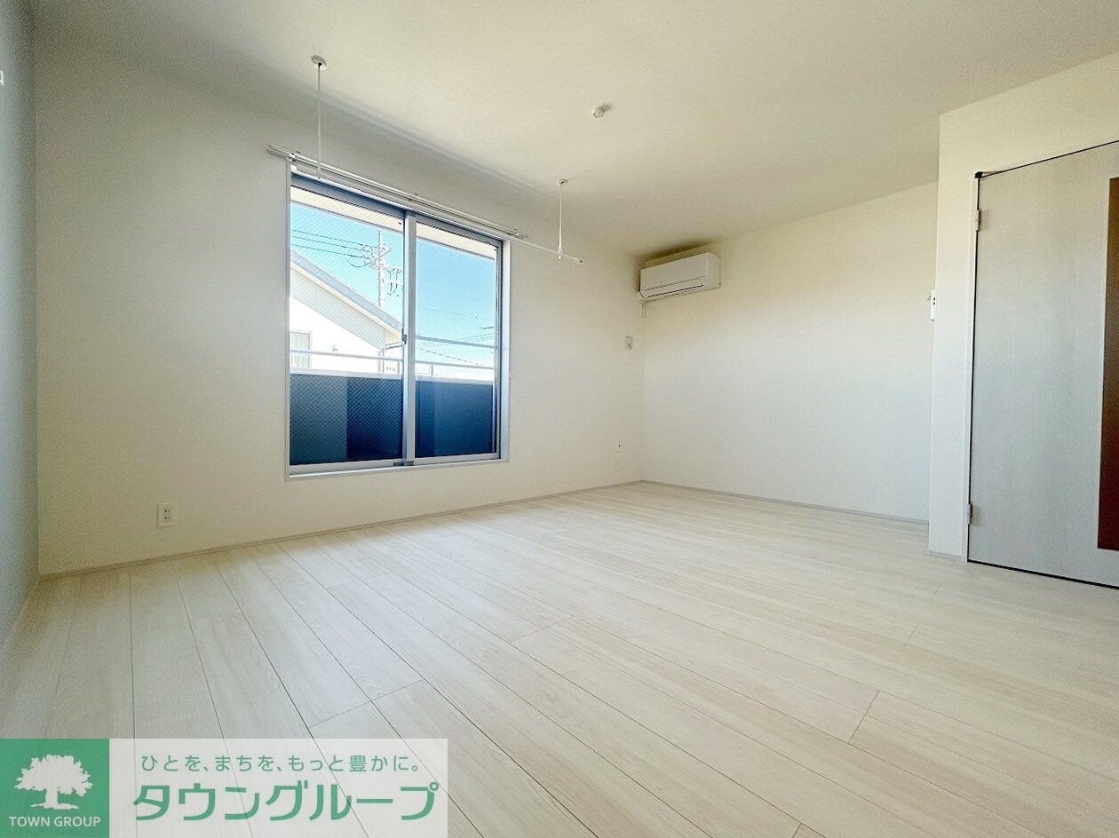 ガレージハウス久喜青毛の物件内観写真